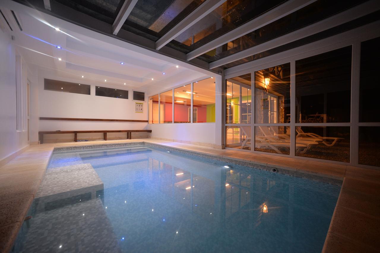 Miradores Del Bosque Apart & Spa Mar de Las Pampas Bagian luar foto